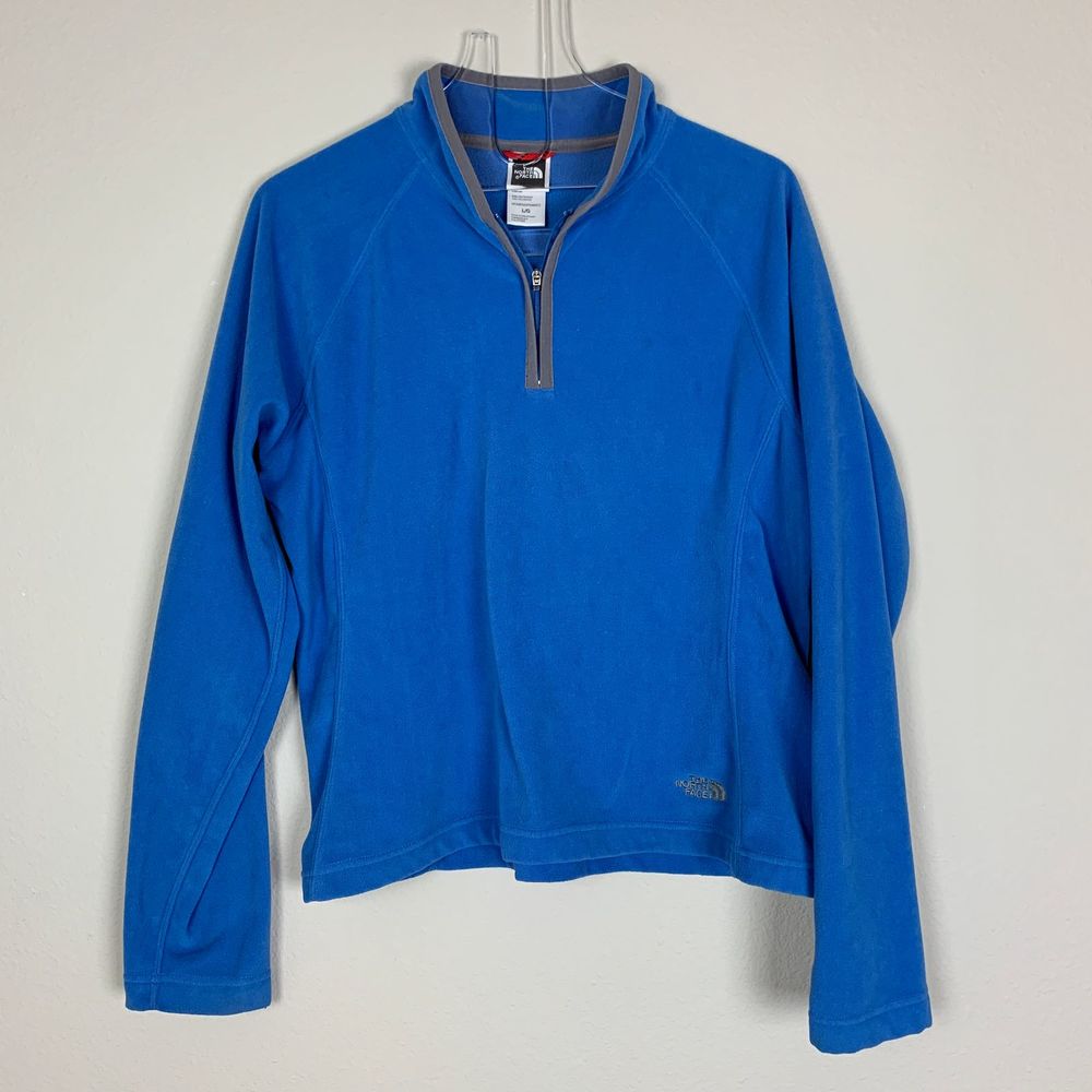 The North Face Women’s Blue Fleece Sweater Size L